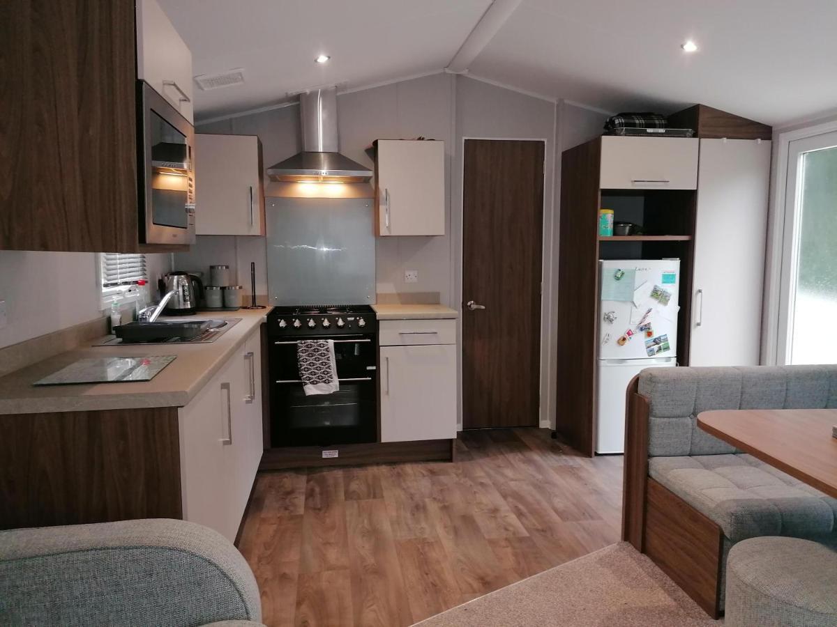 Hotel Beautiful 8 Berth Caravan At Wild Duck Haven Park In Norfolk Ref 11195Sc Great Yarmouth Exterior foto